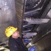 昆山緯視晶油煙機(jī)清洗工程